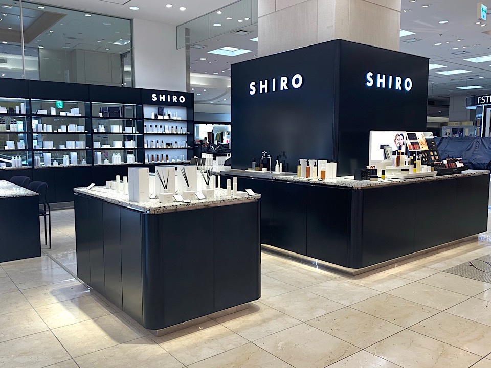SHIRO 岩田屋店 | 九州 | ショップ | SHIROオフィシャルサイト