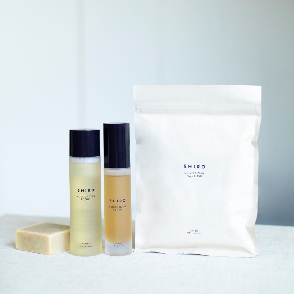 ＜ビューティーコラム vol.44＞脂性肌（オイリー肌） に効果的なスキンケアの手順は？手順のほかに改善方法もご紹介