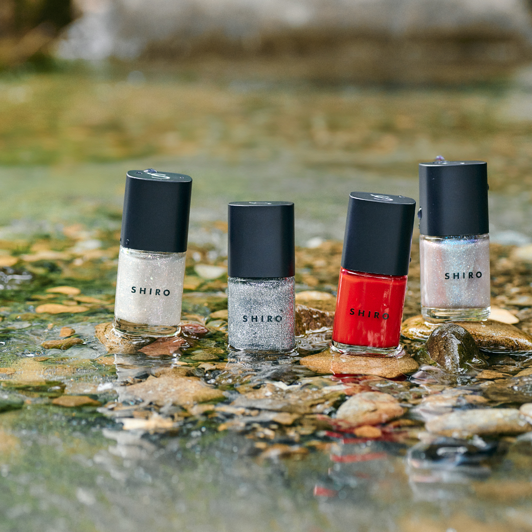 「SUMMER NAIL COLOUR」