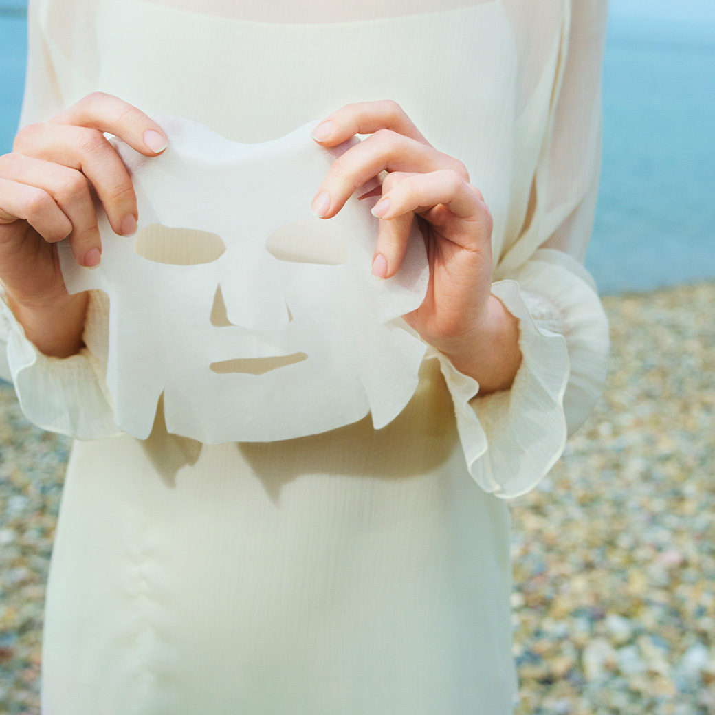 素肌、自然の潤いにつつまれる濃密フェイスマスクが新登場