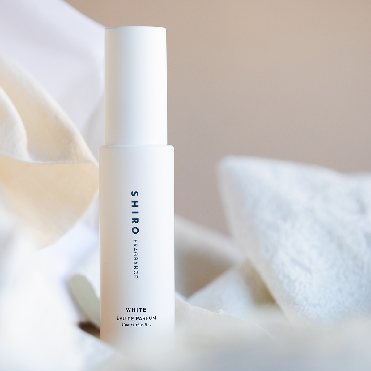 人気フレグランス「ホワイト」が数量限定で復刻