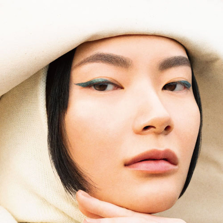 もっと心地よく、自分らしくなれる『カレンデュラアイライナーリキッド』